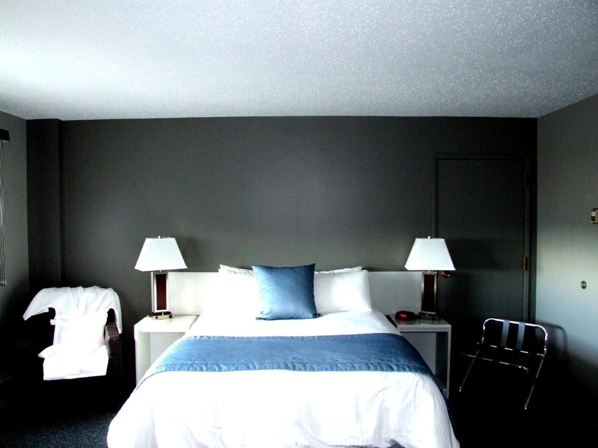 Lakeland Inn Hotel Cold Lake Zimmer foto